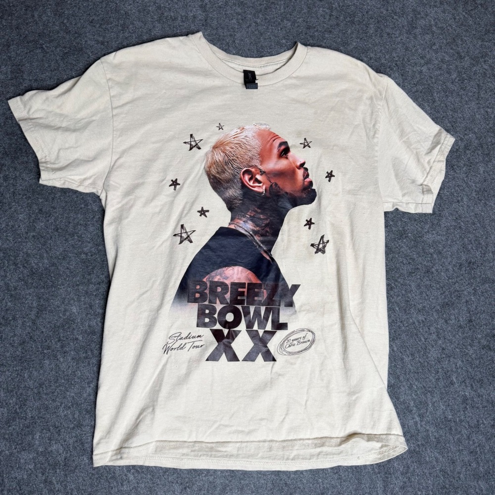 Chris Brown‎ Breezy Bowl XX Stadium World Tour T-Shirt Mens Medium Cream Gildan